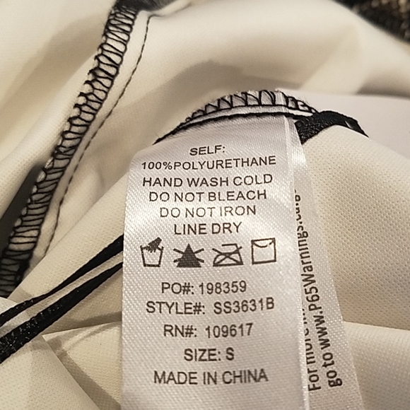 Snakeskin printed skirt - Picture 7 of 7